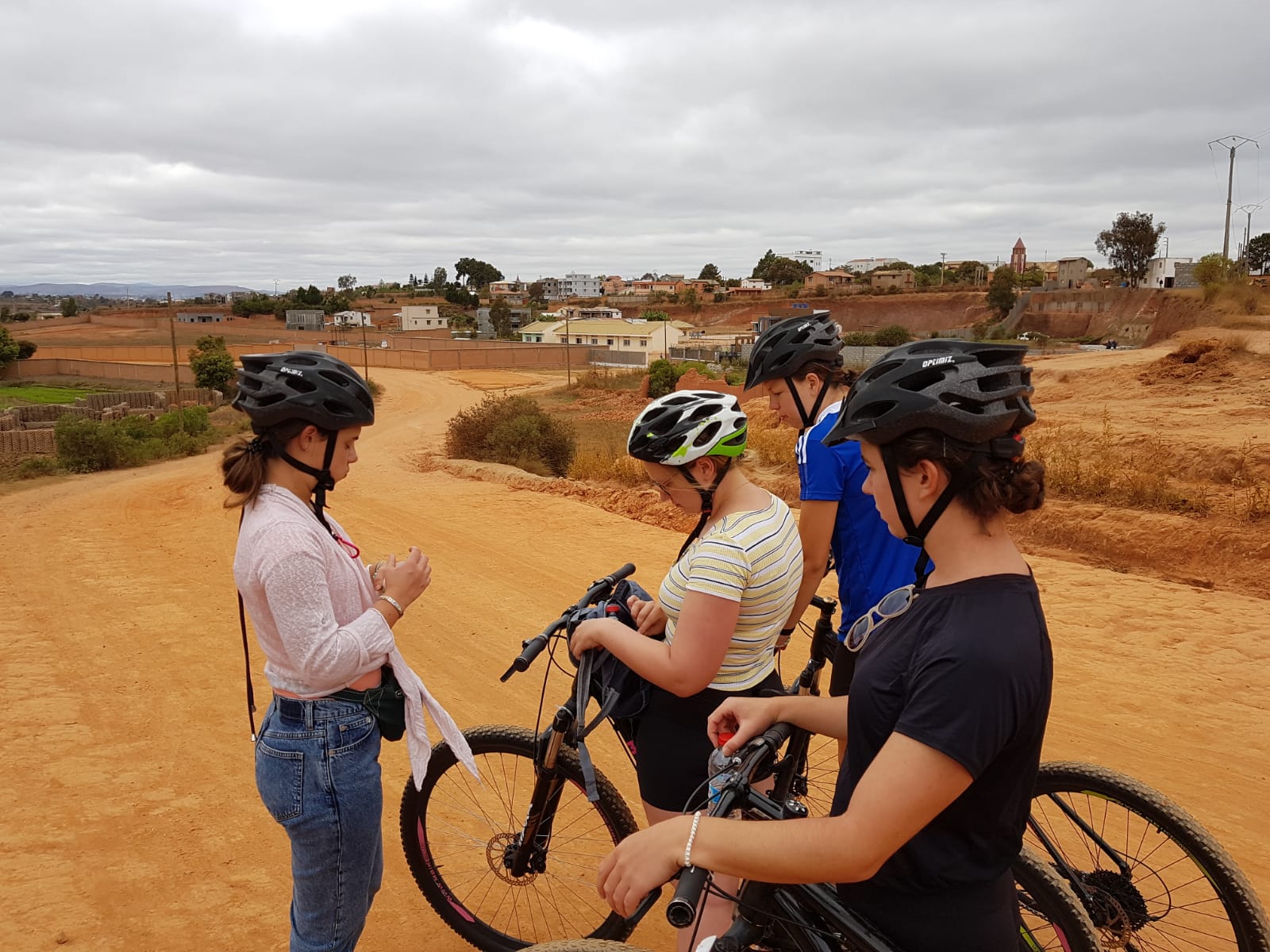 Loop 1: Introductory mountain biking in the rice fields around Bois Vert