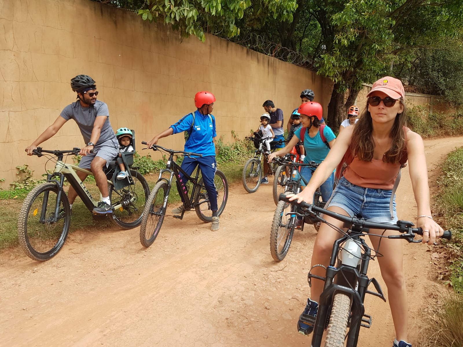 Ambohimanambola loop - Half-day mountain biking