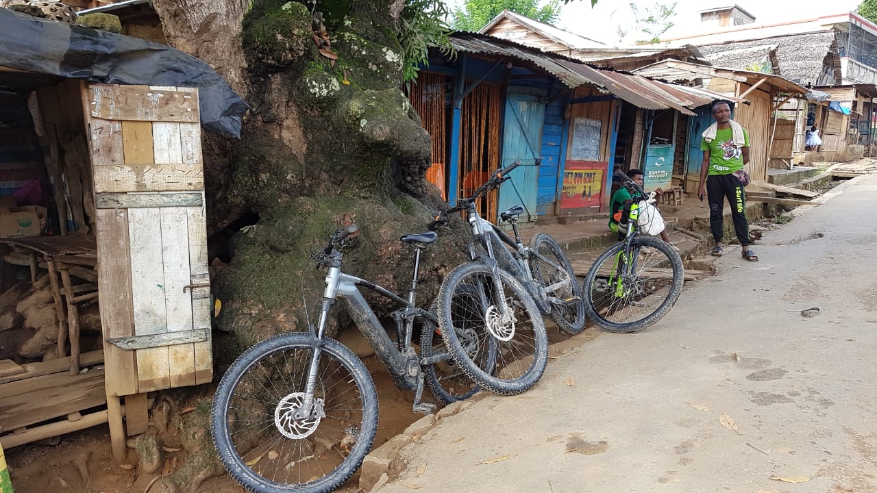 TANA - MAHAMBO EN VTT/VTTAE